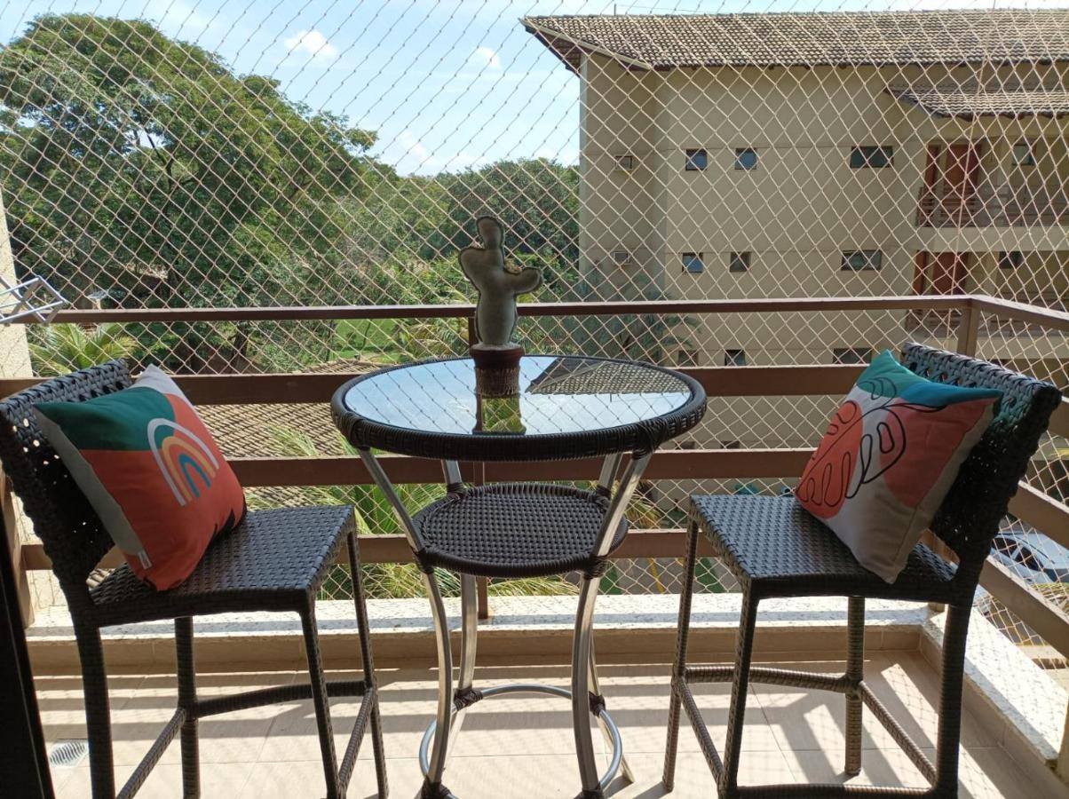 Aldeia Do Lago Caldas Novas Lindo Apt Com Cozinha Mobilia Nova Pode Levar Bebidas Na Area Das Piscinas Dış mekan fotoğraf