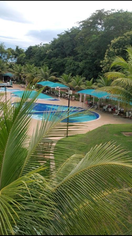 Aldeia Do Lago Caldas Novas Lindo Apt Com Cozinha Mobilia Nova Pode Levar Bebidas Na Area Das Piscinas Dış mekan fotoğraf