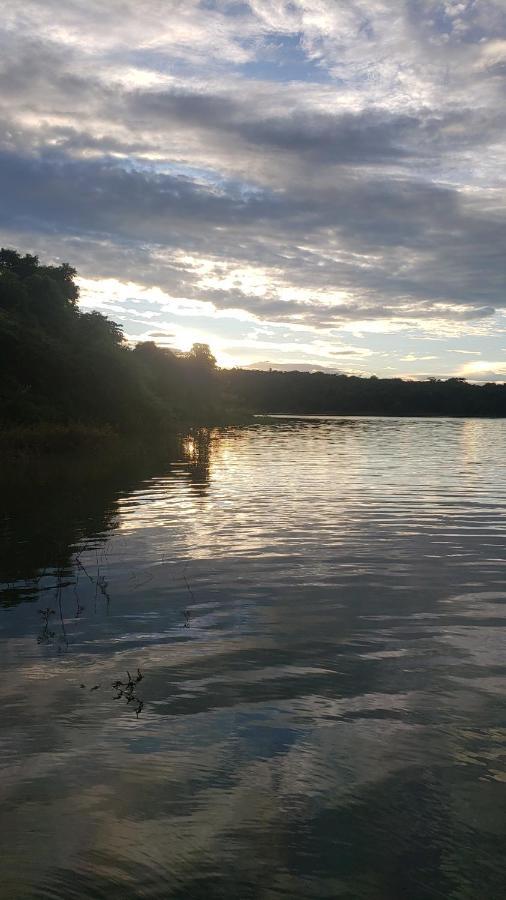 Aldeia Do Lago Caldas Novas Lindo Apt Com Cozinha Mobilia Nova Pode Levar Bebidas Na Area Das Piscinas Dış mekan fotoğraf