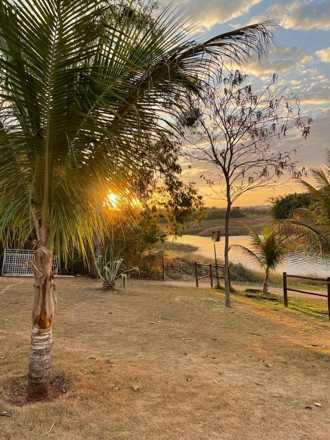 Aldeia Do Lago Caldas Novas Lindo Apt Com Cozinha Mobilia Nova Pode Levar Bebidas Na Area Das Piscinas Dış mekan fotoğraf