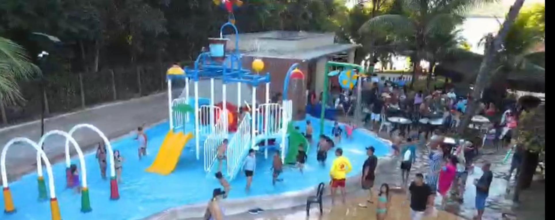 Aldeia Do Lago Caldas Novas Lindo Apt Com Cozinha Mobilia Nova Pode Levar Bebidas Na Area Das Piscinas Dış mekan fotoğraf